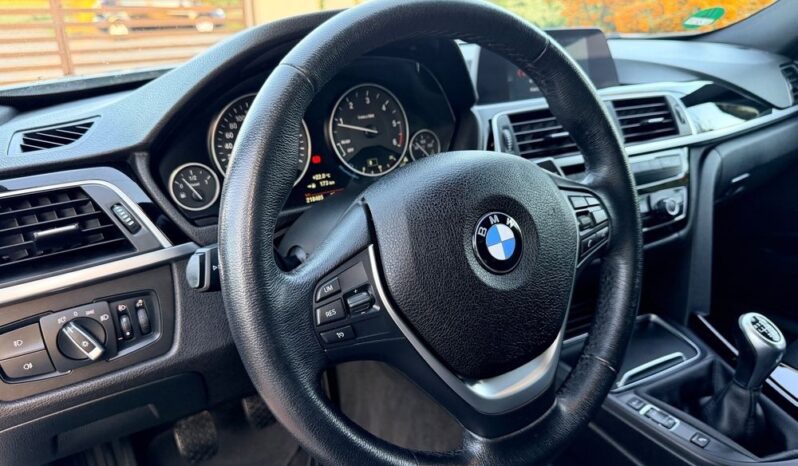 BMW Seria 3 | RWD (tył) | Manualna | 150 KM | Srebrny full