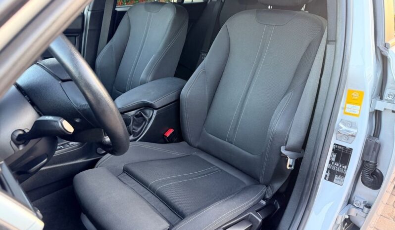 BMW Seria 3 | RWD (tył) | Manualna | 150 KM | Srebrny full