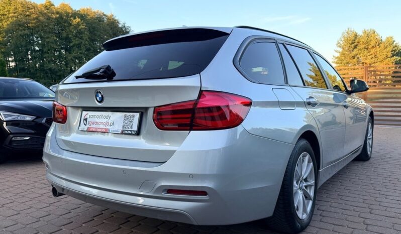 BMW Seria 3 | RWD (tył) | Manualna | 150 KM | Srebrny full