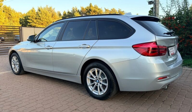 BMW Seria 3 | RWD (tył) | Manualna | 150 KM | Srebrny full
