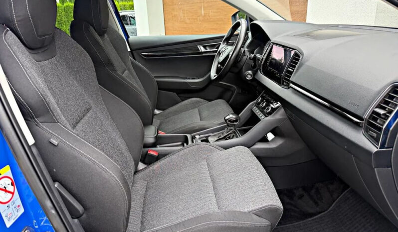 Skoda Karoq | 4×4 (doł. ręcznie) | Automatyczna | 150 KM | Niebieski full