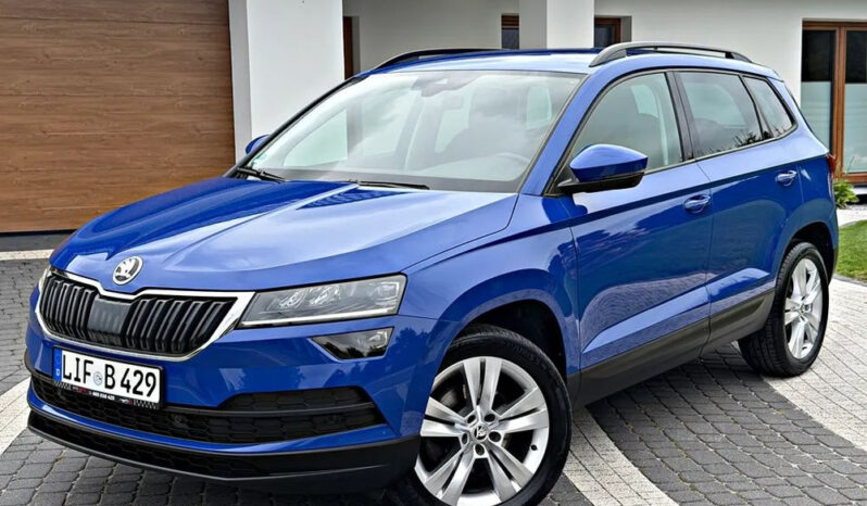 Skoda Karoq | 4×4 (doł. ręcznie) | Automatyczna | 150 KM | Niebieski full