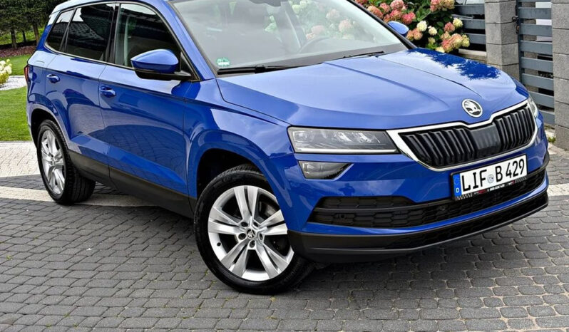 Skoda Karoq | 4×4 (doł. ręcznie) | Automatyczna | 150 KM | Niebieski full