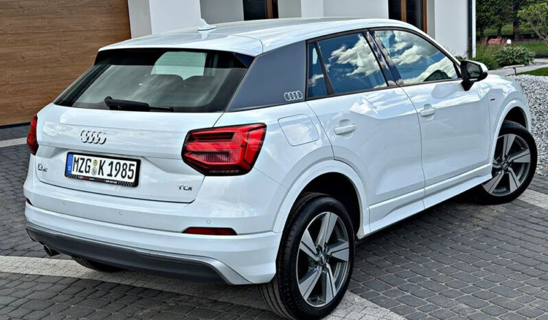 Audi Q2 | FWD (przód) | Manualna | 116 KM | Biały full