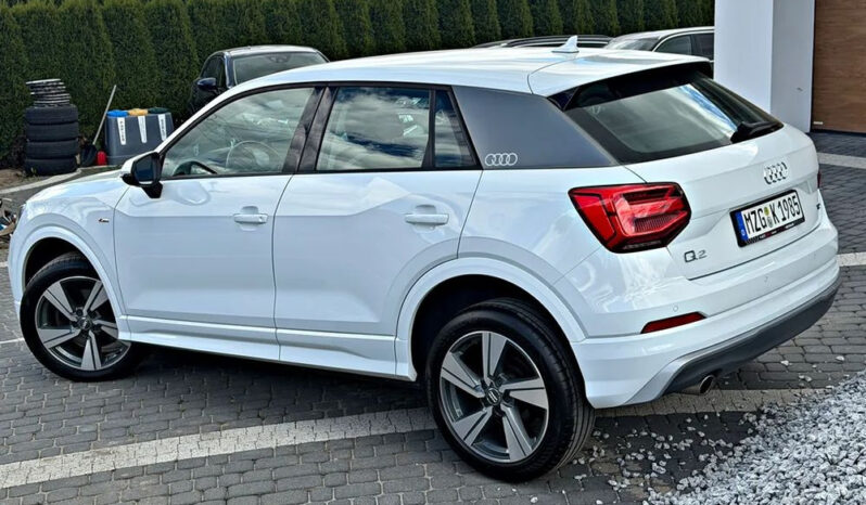 Audi Q2 | FWD (przód) | Manualna | 116 KM | Biały full