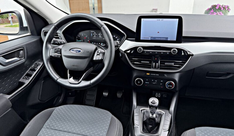 Ford Kuga | FWD (przód) | Manualna | 120 KM | Biały full