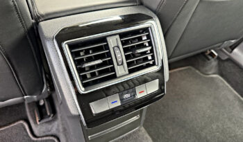 Skoda Superb | FWD (przód) | Manualna | 150 KM | Czarny full