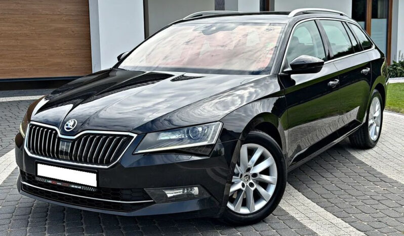Skoda Superb | FWD (przód) | Manualna | 150 KM | Czarny full