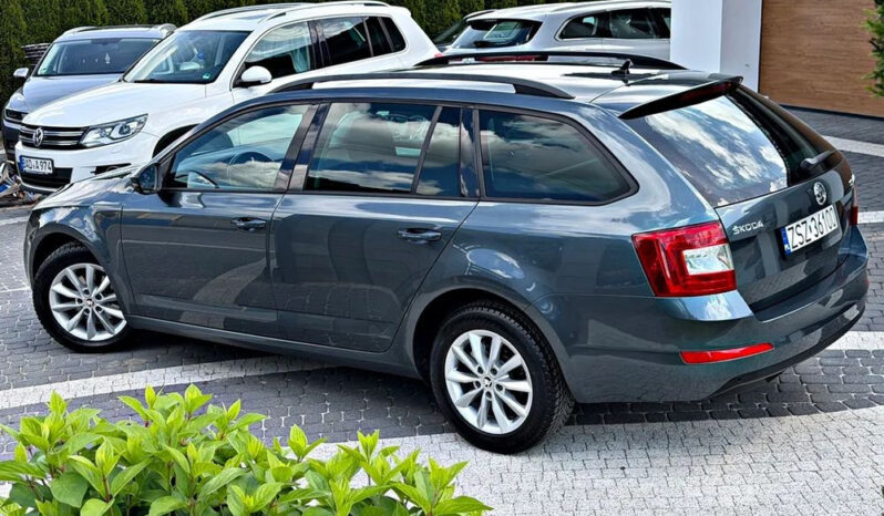 Skoda Octavia | FWD (przód) | Automatyczna | 110 KM | Szary full