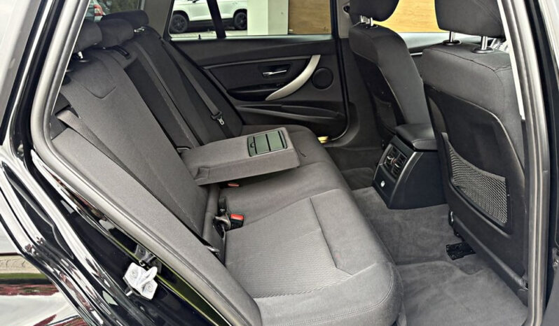 BMW Seria 3 | RWD (tył) | Manualna | 150 KM | Czarny full