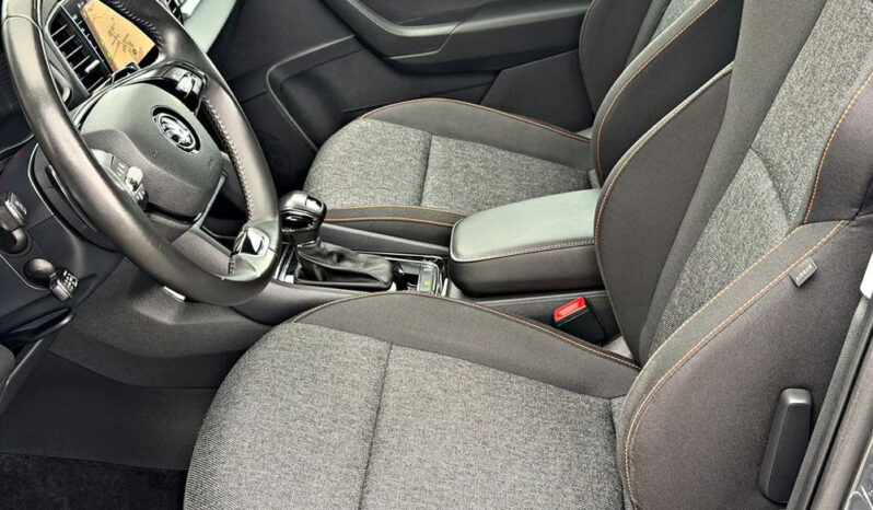 Skoda Karoq | FWD (przód) | Automatyczna | 150 KM | Szary full