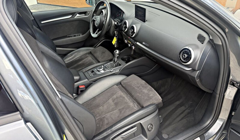 Audi A3 Sportback | FWD (przód) | Automatyczna | 150 KM | Szary full