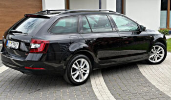 Skoda Octavia | FWD (przód) | Manualna | 115 KM | Czarny full