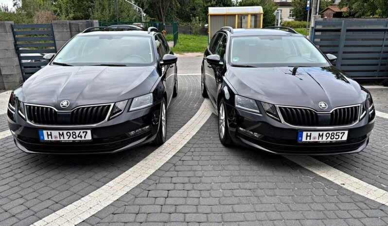 Skoda Octavia | FWD (przód) | Manualna | 115 KM | Czarny full
