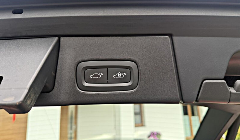 Volvo V90 | 4×4 (stały) | Automatyczna | 341 KM | Szary full