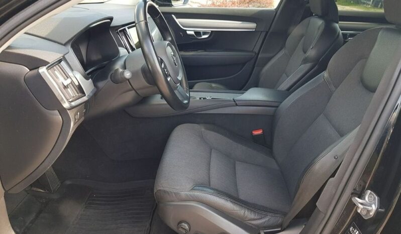 Volvo V90 | FWD (przód) | Automatyczna | 190 KM | Czarny full