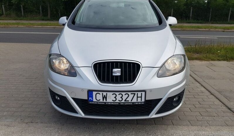 Seat Altea XL | FWD (przód) | Manualna | 105 KM | Srebrny full