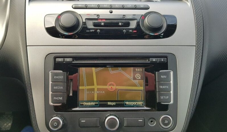 Seat Altea XL | FWD (przód) | Manualna | 105 KM | Srebrny full