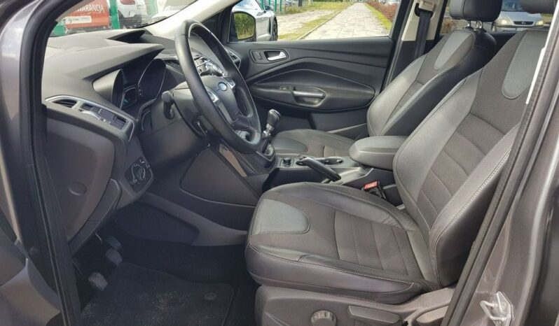 Ford Kuga | FWD (przód) | Manualna | 150 KM | Szary full
