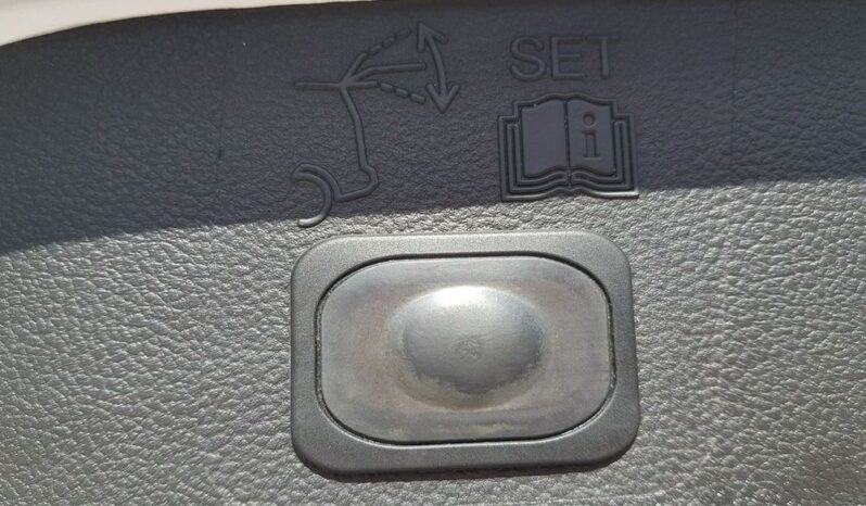 Ford Kuga | FWD (przód) | Manualna | 150 KM | Biały full