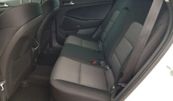Hyundai Tucson | FWD (przód) | Automatyczna | 136 KM | Biały full