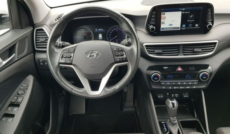 Hyundai Tucson | FWD (przód) | Automatyczna | 136 KM | Biały full