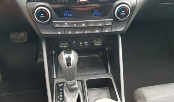 Hyundai Tucson | FWD (przód) | Automatyczna | 136 KM | Biały full