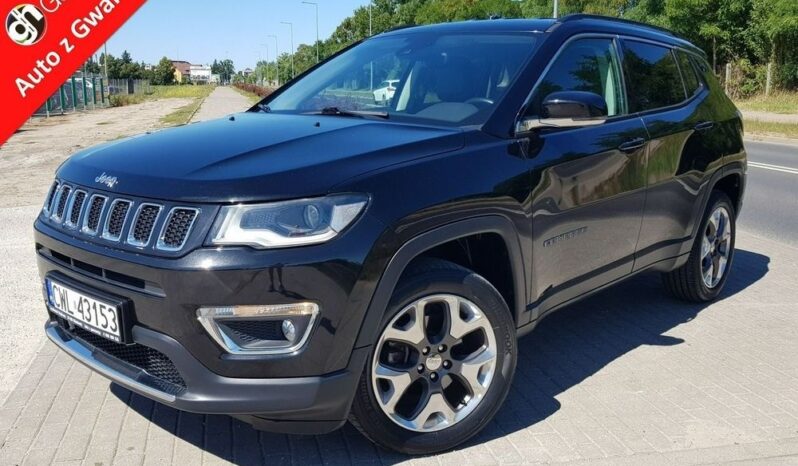 Jeep Compass | 4X4 (Doł. Automatycznie) | Automatyczna | 140 Km | Czarny
