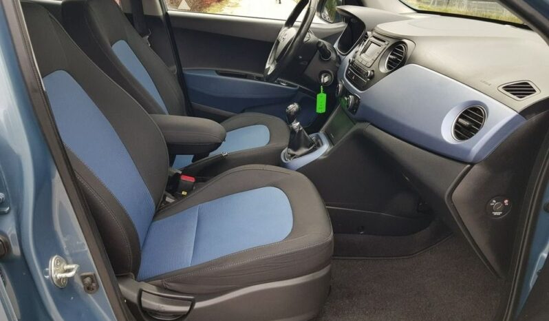 Hyundai i10 | FWD (przód) | Manualna | 87 KM | Niebieski full
