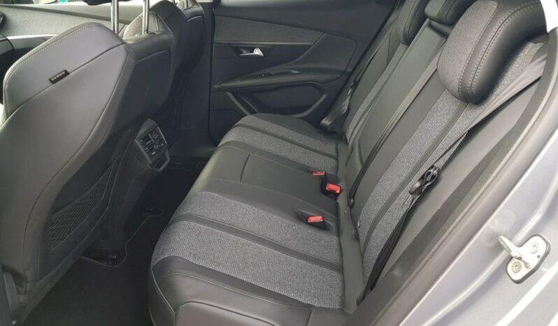 Peugeot 3008 | FWD (przód) | Automatyczna | 225 KM | Szary full