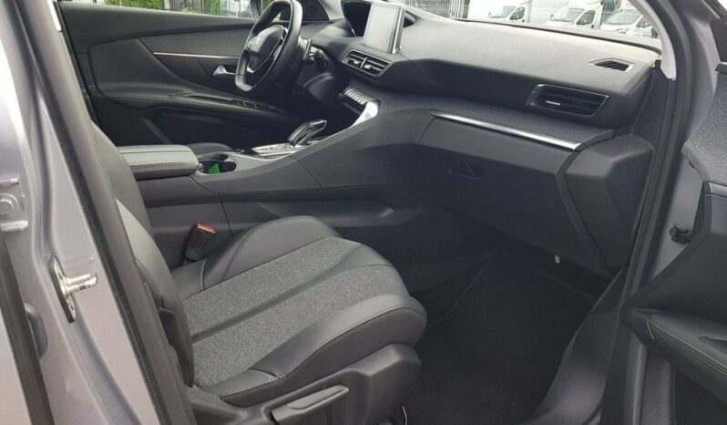 Peugeot 3008 | FWD (przód) | Automatyczna | 225 KM | Szary full