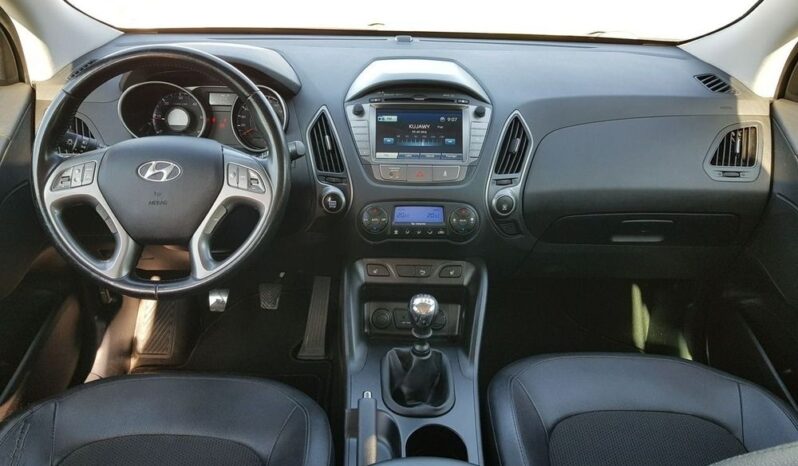 Hyundai ix35 | 4×4 (doł. automatycznie) | Manualna | 136 KM | Biały full