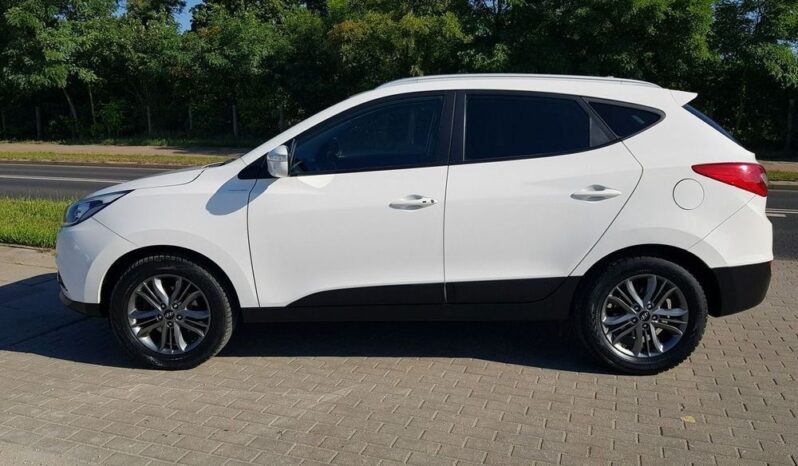 Hyundai ix35 | 4×4 (doł. automatycznie) | Manualna | 136 KM | Biały full