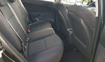 Hyundai i30 | FWD (przód) | Manualna | 109 KM | Czarny full