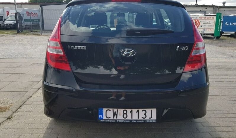 Hyundai i30 | FWD (przód) | Manualna | 109 KM | Czarny full