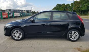 Hyundai i30 | FWD (przód) | Manualna | 109 KM | Czarny full