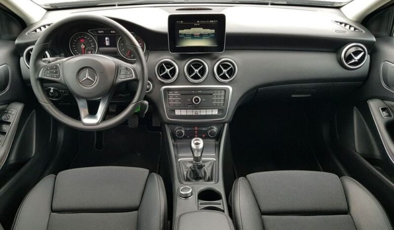 Mercedes-Benz Klasa A | FWD (przód) | Manualna | 102 KM | Czarny full