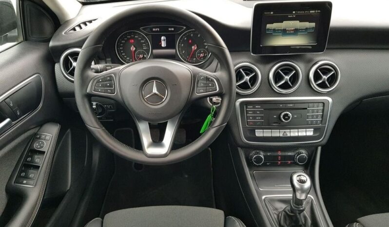 Mercedes-Benz Klasa A | FWD (przód) | Manualna | 102 KM | Czarny full