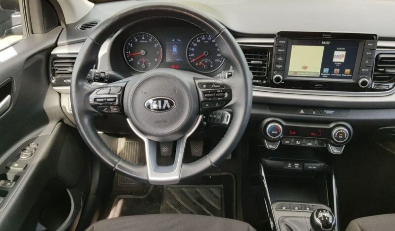 Kia Rio | FWD (przód) | Manualna | 84 KM | Czarny full