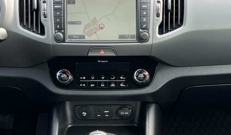 Kia   Sportage    116 KM    Manualna    FWD (przód)    Szary full