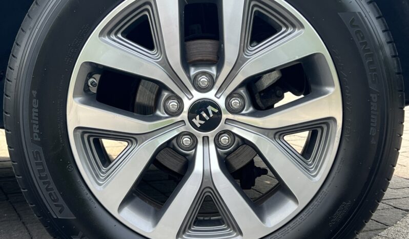 Kia   Sportage    116 KM    Manualna    FWD (przód)    Szary full