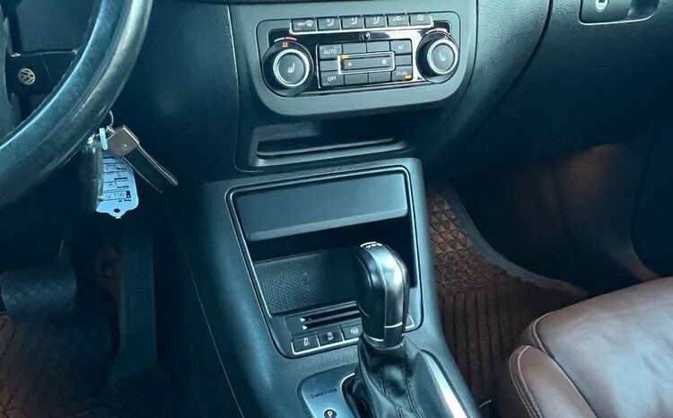Volkswagen   Tiguan    140 KM    Automatyczna    4×4 (stały)    Bordowy full