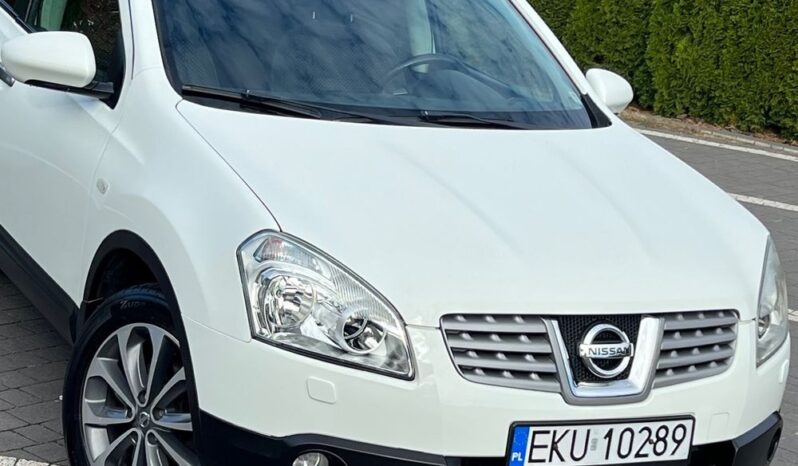 Nissan   Qashqai    141 KM    Manualna    FWD (przód)    Biały full