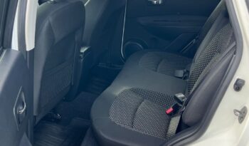 Nissan   Qashqai    141 KM    Manualna    FWD (przód)    Biały full