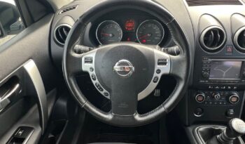 Nissan   Qashqai    141 KM    Manualna    FWD (przód)    Biały full
