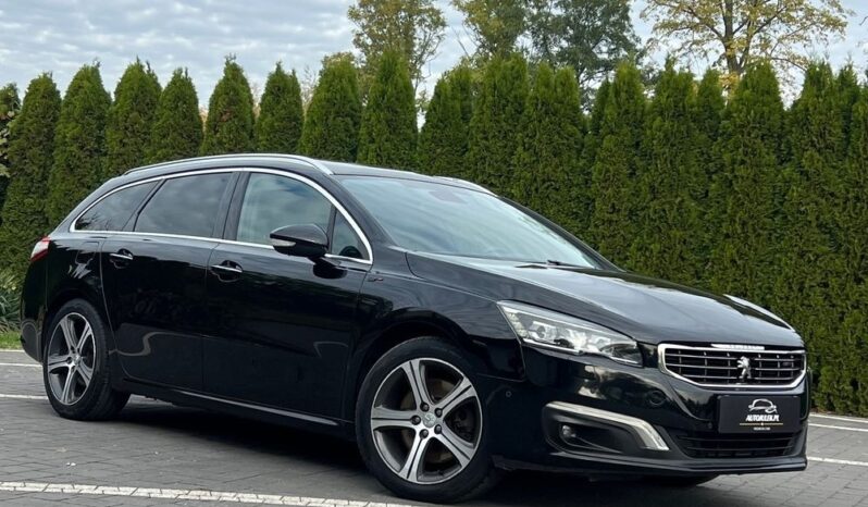 Peugeot   508    180 KM    Automatyczna    FWD (przód)    Czarny full