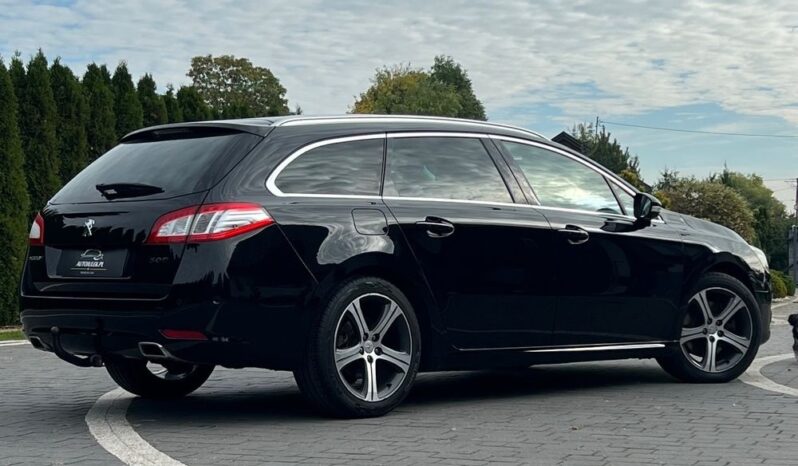 Peugeot   508    180 KM    Automatyczna    FWD (przód)    Czarny full