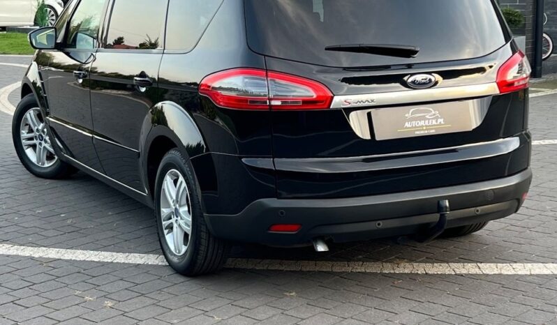 Ford   S-Max    140 KM    Manualna    FWD (przód)    Czarny full
