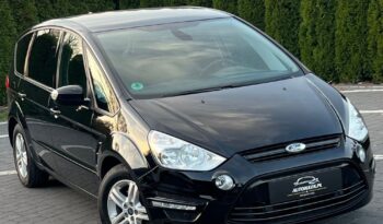 Ford   S-Max    140 KM    Manualna    FWD (przód)    Czarny full