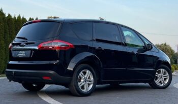 Ford   S-Max    140 KM    Manualna    FWD (przód)    Czarny full